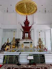 Wat Phra Phutthabat Tak Pha, Doi Tao — Reverent Hillside Sanctuary in Chiang Mai Province