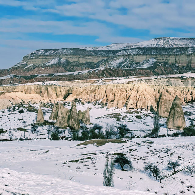 Cappadocia on a Shoestring: Valleys, Villages & Sunrises