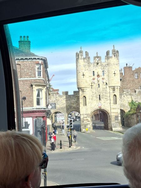 Exploring York’s Rich History on the Sightseeing Hop-On Hop-Off Bus