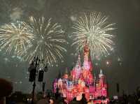 Fairytale Castle Fireworks!🇨🇳