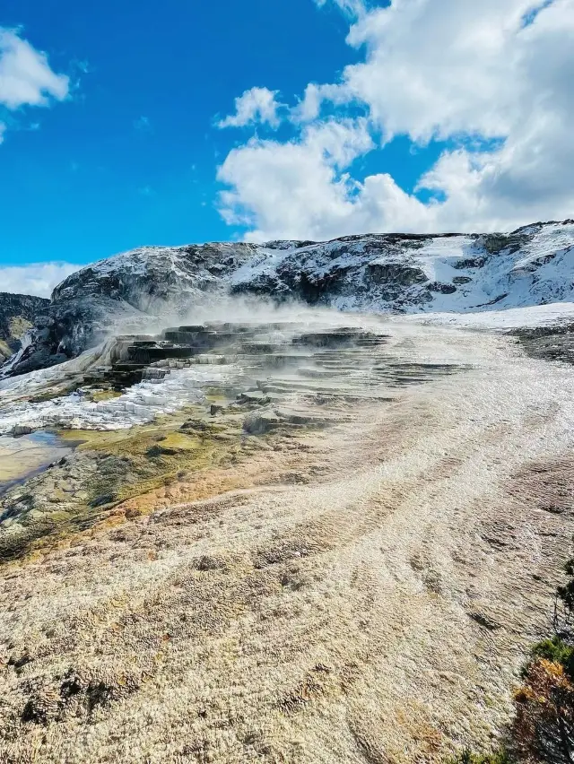 Unique American Attraction - Mammoth Hot Springs