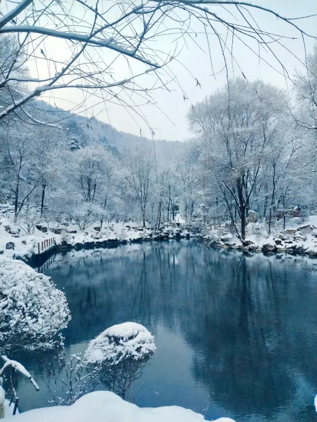 Benxi Water Cave in winter