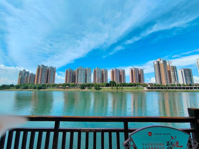 一人旅行|來走走湘江三大洲之一東洲 島 逛完衡陽鐵路博物館、保衛裡、安居裡後 下一個打卡地，衡陽