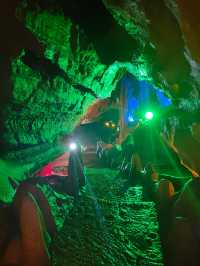 神秘壯麗的溶洞—四川宣漢巴山大峽谷（大象洞）