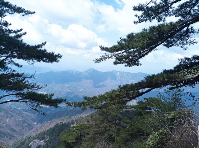 大別山主峰