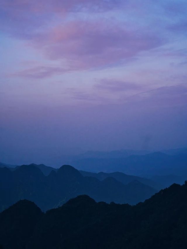 在「低配版黄山」獲得高配遊山體驗