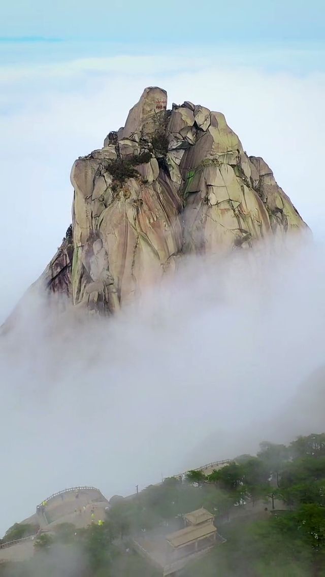 天柱山