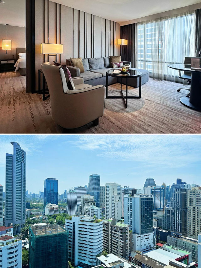 曼谷皇后公園萬豪侯爵酒店的位置超棒，景觀絕佳，頂樓酒吧更是一絕