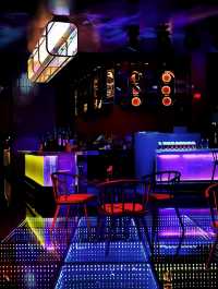 成都絕美湖景酒店，高空酒吧太酷了！
