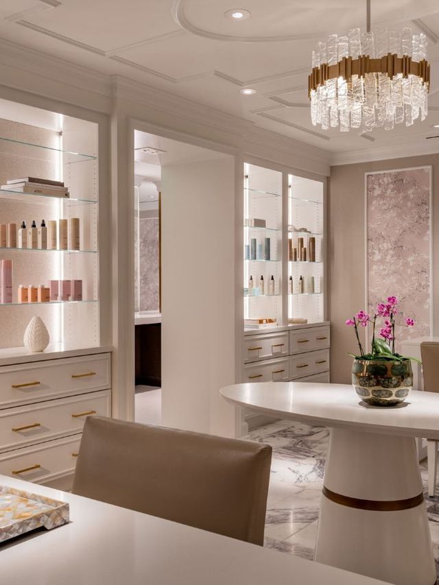 🍂✨ Dallas Delights: Fall into Luxury at The Ritz-Carlton! 🏨🍁