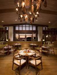 🌟 Beijing's Best: Luxe Lakeside Getaway at Yanqi Hotel 🏰✨