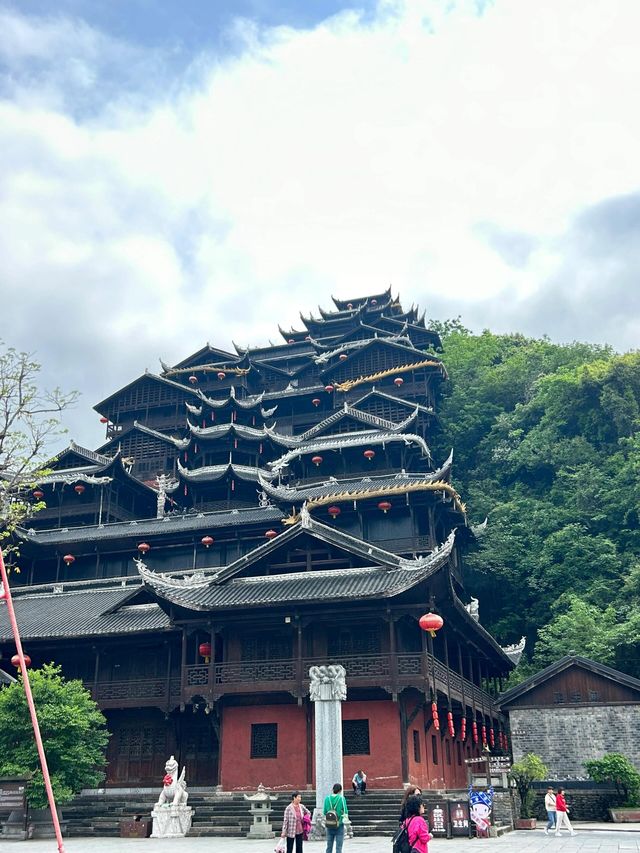 天下苗城苗王城～迎客三關？？。