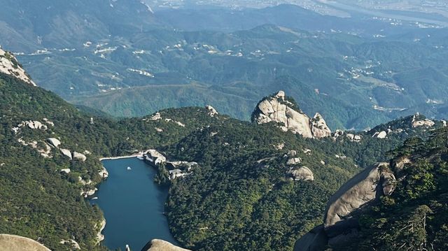 探秘天柱山：解鎖李白詩中的仙俠奇境