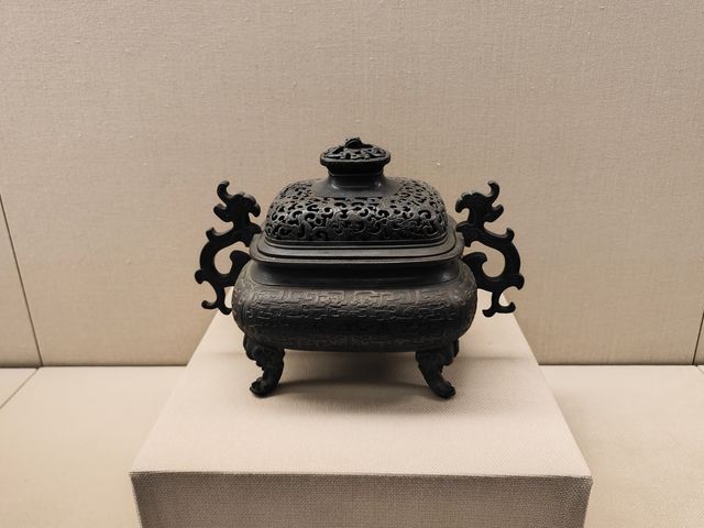 低調的全國琉璃之鄉《琉璃溢彩》展