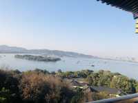 西湖美景和雷峰塔