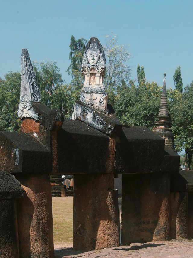 素可泰王朝之旅，邂逅泰國古文明遺跡