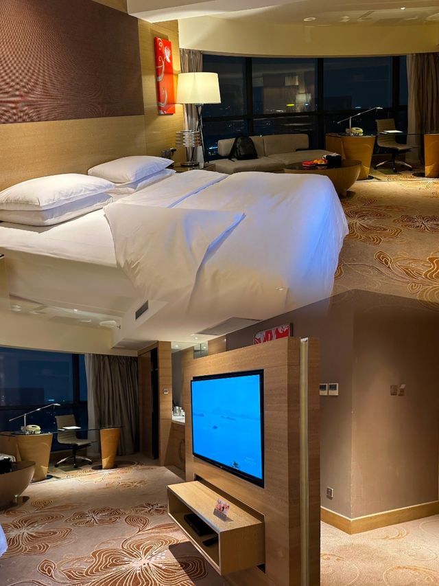 在成都，誠意推薦成都首座萬麗酒店，體驗舒適之旅