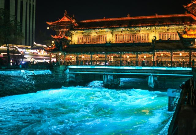都江堰南橋藍眼淚夜景參觀路線