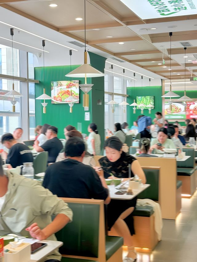 日照首店 | 小湘公·辣椒炒肉，香到想吞埋條脷