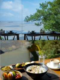 當風車與海相遇，喺270°海景石屋，將山海美學裝入治癒系假期