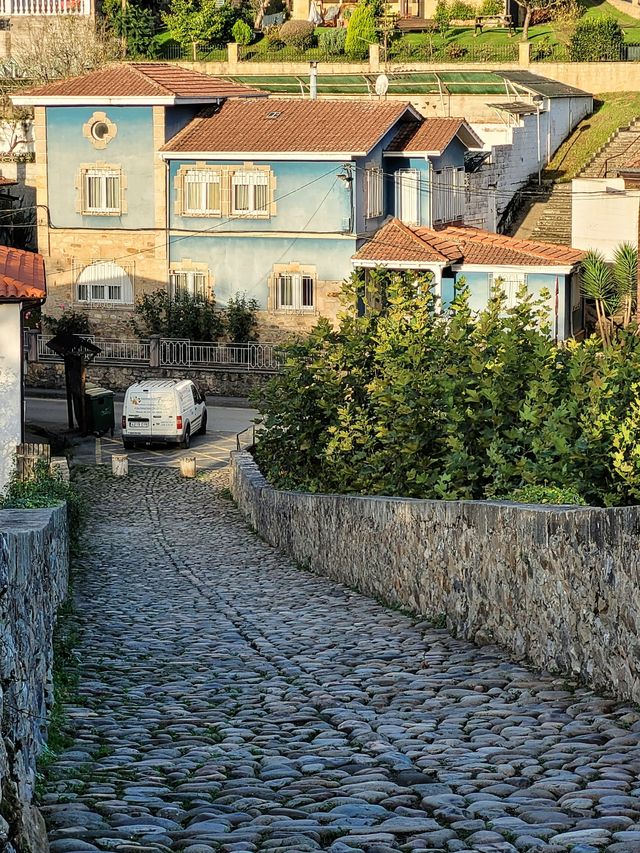 阿斯圖里亞斯的心跳：從 Cangas de Onís 到 Oviedo