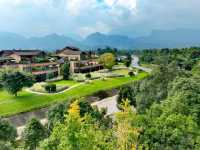 Right at Qingcheng Mountain in Chengdu, I finally stayed at the hotel I’ve been wanting to visit so