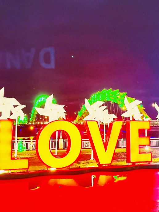 Da Nang in One Day: Pink Prayers & Dragon Dreams! 🩷🐉
