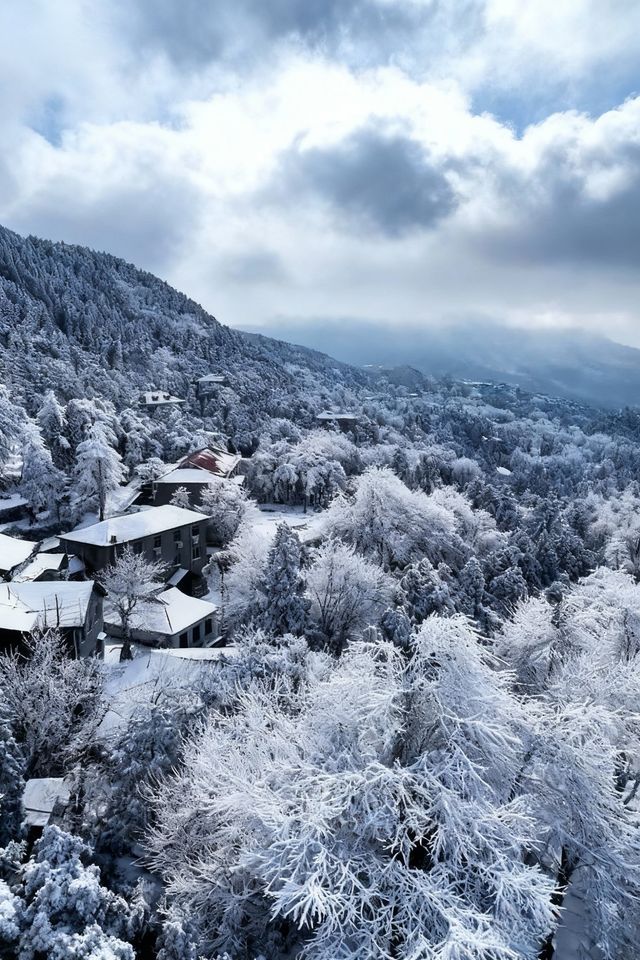 今年冬天一定要來廬山看雪！