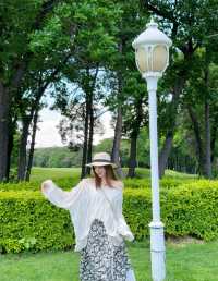 棋山攬秋韻，禧悅伴豪澤