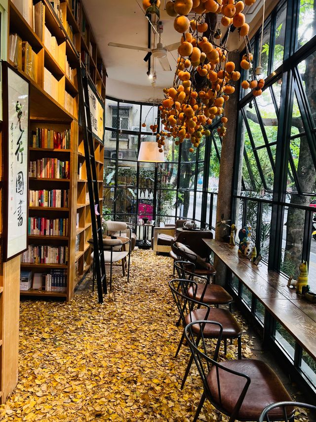 在佛山，如何過一個文藝感拉滿的秋日午後？