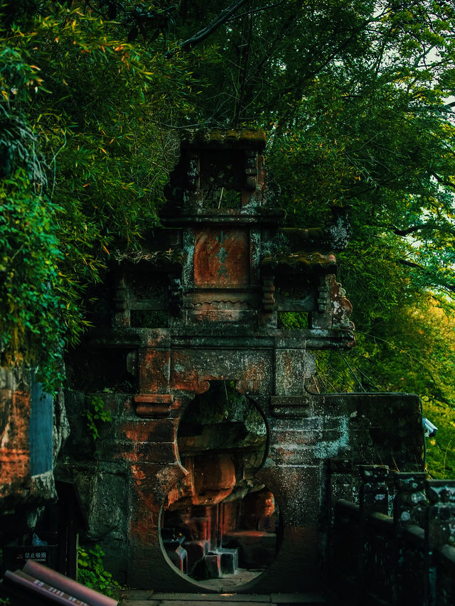 探秘南北齊雲山|一場跨越皖贛的道教名山之旅 沒想到中國居然有兩座齊雲山!這次一口氣打卡了安徽休寧 探秘南北齊雲山|一場跨越皖贛的道教名山之旅 沒想到中國居然有兩座齊雲山!這次一口氣打卡了安徽休寧