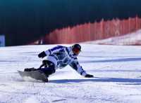 照金國際滑雪場開板初級雪道