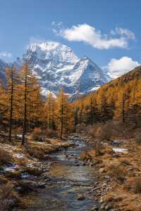 被狠狠種草!稻城亞丁的秋冬氛圍感絕了