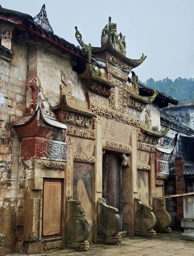 四川,藏在古村裡的精美祠堂 四川,藏在古村裡的精美祠堂