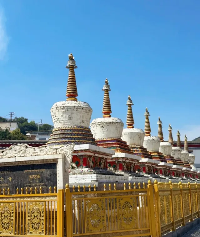 佛系少女雙“寧”奇遇:一座高原佛光 佛系少女雙“寧”奇遇:一座高原佛光