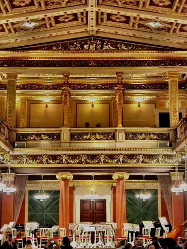golden hall vienna dress code There is really nothing like the energy of Vienna's Golden Hall!!!  What  a total JOY to return to the @musikverein.wien with Maestro Thielemann and  the Staatskapelle Berlin for the Grand Finale