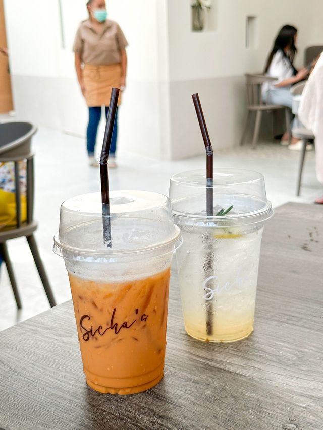 Sicha’s cafe and restaurant 🍽️