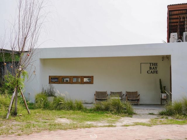 The bay cafe and eatery คาเฟ่ริมเลสงขลาสุดปัง