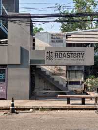 Roast8ry LAB ร้านคาเฟ่เจ้าดังขึ้นชื่อเรื่องลาเต้