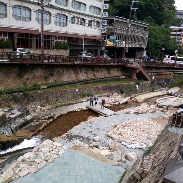 帶你逛逛日本最古老的溫泉