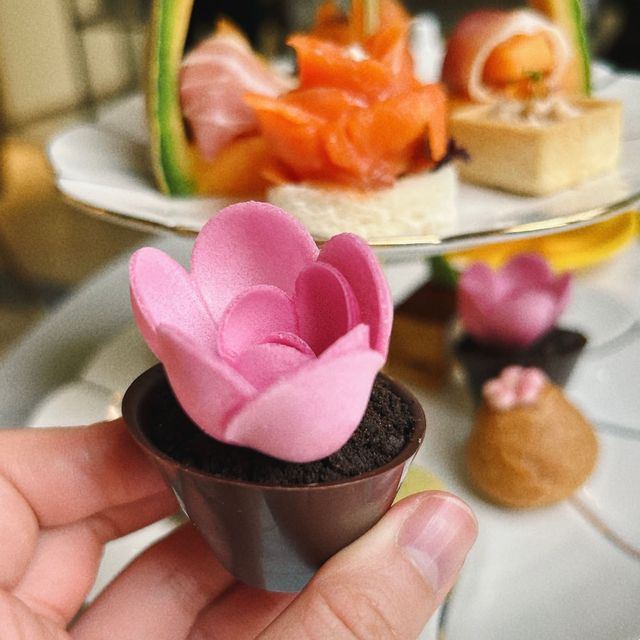 下午茶就是要這樣！💕金鐘湖邊瀑布歎三層架🍰