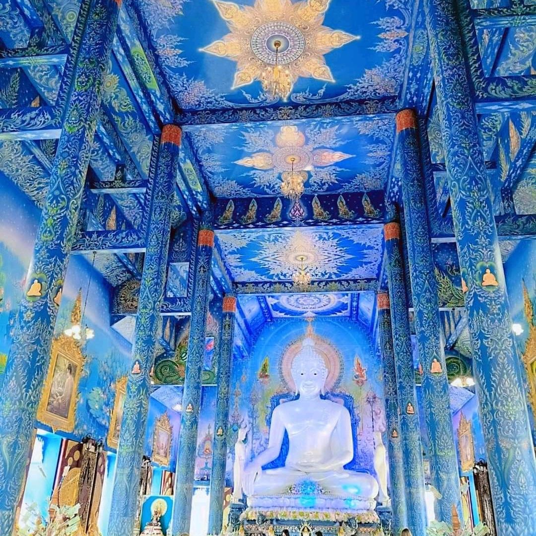 青い世界💙Blue Temple | Trip.com チェンライ