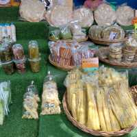 ตลาดหลวงปู่ทวด