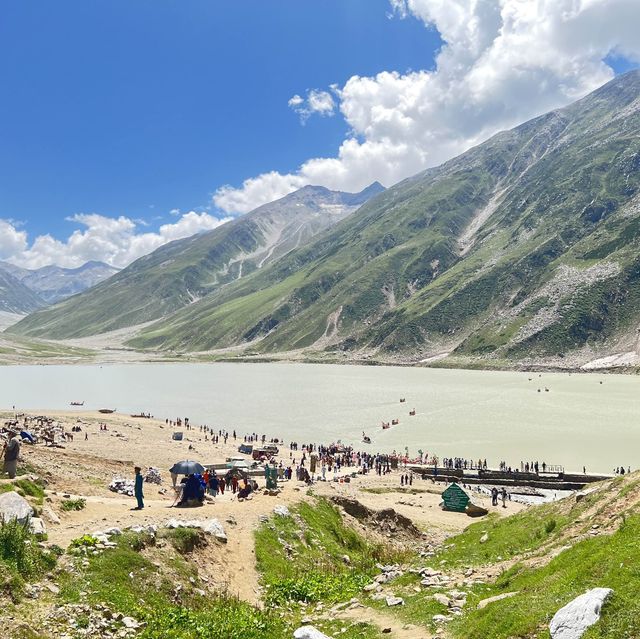 "Unveiling the Mystical Beauty of Saif-Ul-Maluk Lake: A Fairytale Destination in Pakistan"