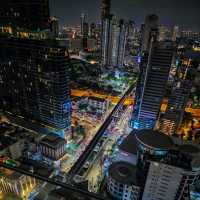 ที่พักกรุงเทพ ทำเลดี rooftop สวย