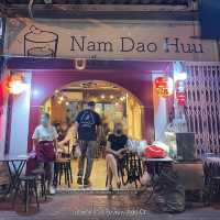 คาเฟ่น้ำเต้าหู้ น้ำขิง ที่Hotจริงจัง ดังทุกสาขา