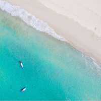 หาดขาว ทะเลสวย ที่ Kathani Phuket Beach Resort