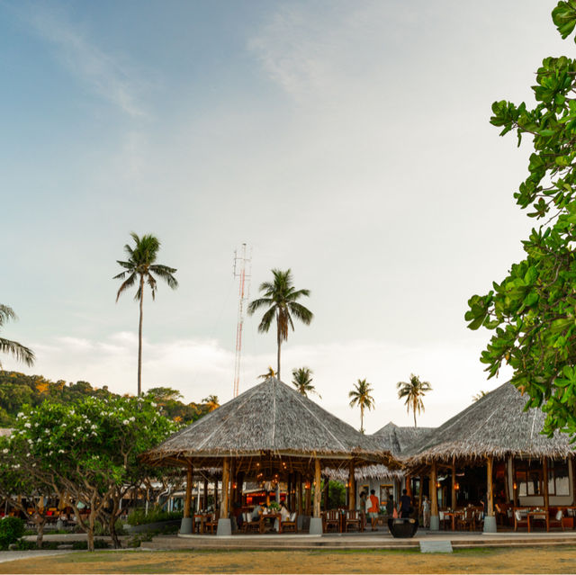 Saii Phi Phi island village 