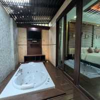 ไร่เลย์ วิลเลจ รีสอร์ต (Railay Village Resort)กระบี
