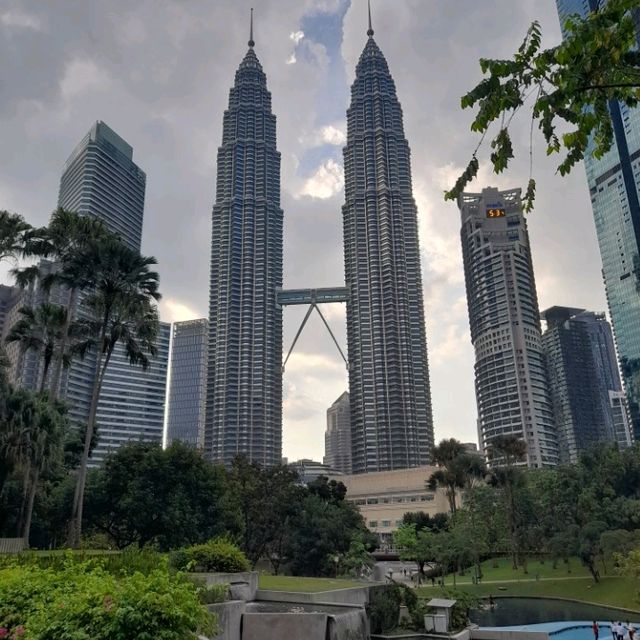 KL กลับมาอีกครั้งในรอบสิบห้าปี 